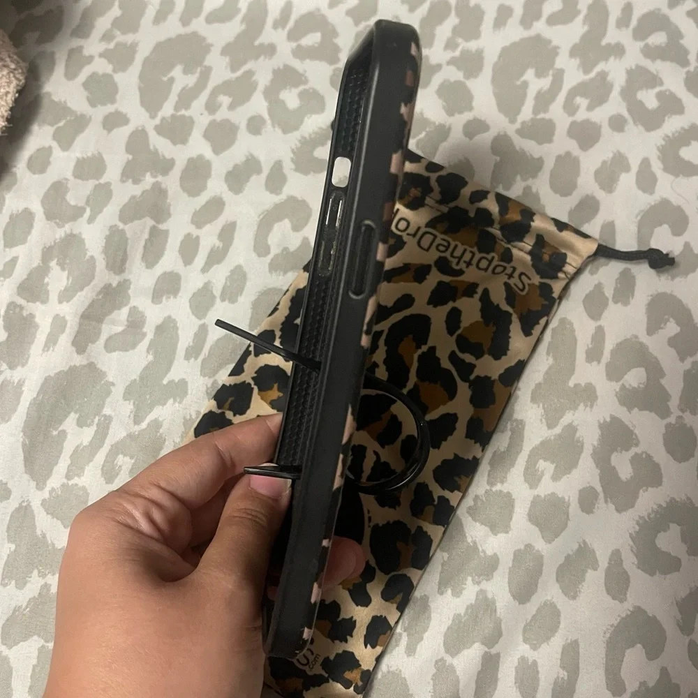 Loopy Case - Picture 3 of 3